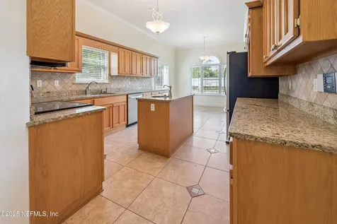 10215 N Glen Avenue Glen St. Mary FL 32040