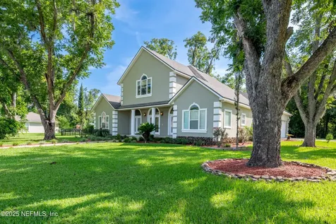 10215 N Glen Avenue Glen St. Mary FL 32040