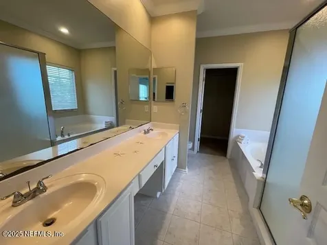 8005 Joshua Tree Lane Jacksonville FL 32256