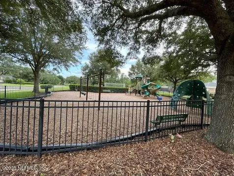 8005 Joshua Tree Lane Jacksonville FL 32256