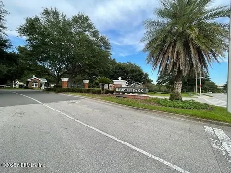8005 Joshua Tree Lane Jacksonville FL 32256