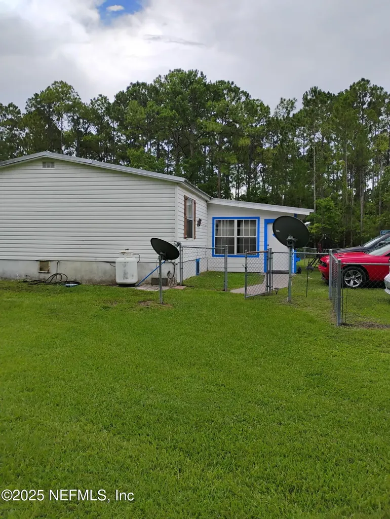 118 Bovona Place Palatka FL 32177