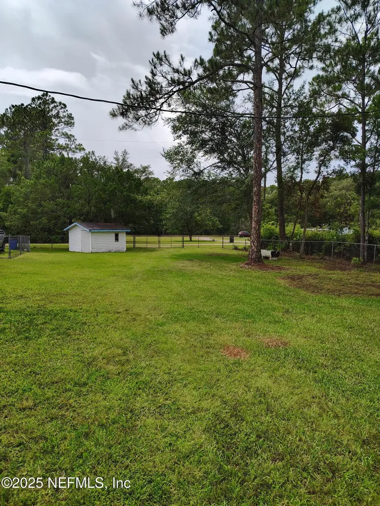 118 Bovona Place Palatka FL 32177
