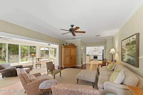 8659 Hampshire Glen Drive S Jacksonville FL 32256