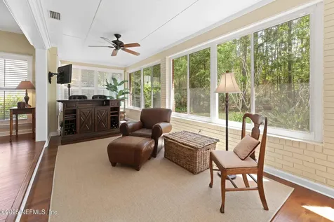 8659 Hampshire Glen Drive S Jacksonville FL 32256