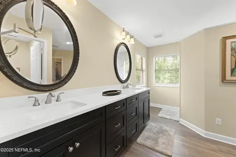 8659 Hampshire Glen Drive S Jacksonville FL 32256