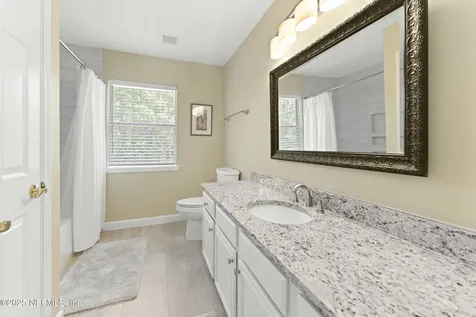 8659 Hampshire Glen Drive S Jacksonville FL 32256
