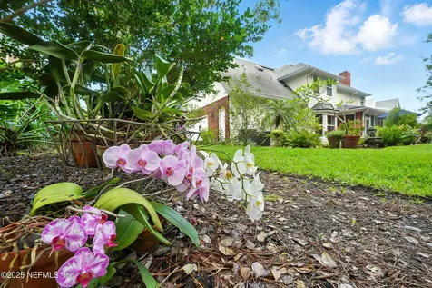 8659 Hampshire Glen Drive S Jacksonville FL 32256