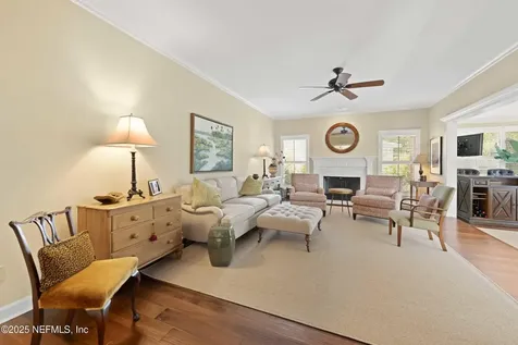 8659 Hampshire Glen Drive S Jacksonville FL 32256