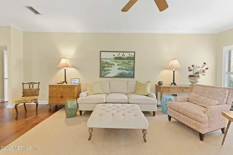 8659 Hampshire Glen Drive S Jacksonville FL 32256