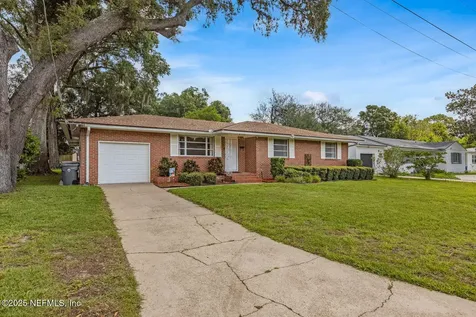 8355 Bordeau Avenue N Jacksonville FL 32211
