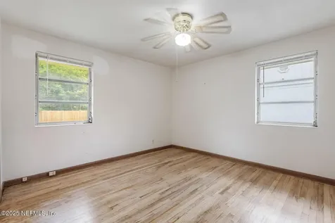 8355 Bordeau Avenue N Jacksonville FL 32211