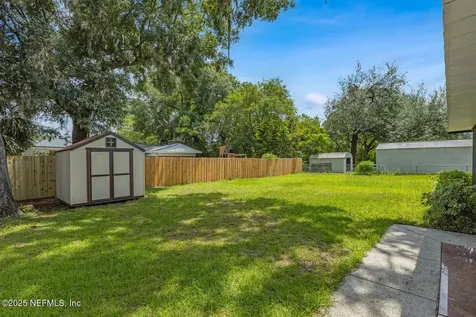 8355 Bordeau Avenue N Jacksonville FL 32211