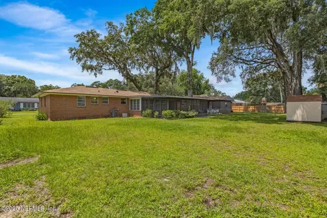 8355 Bordeau Avenue N Jacksonville FL 32211