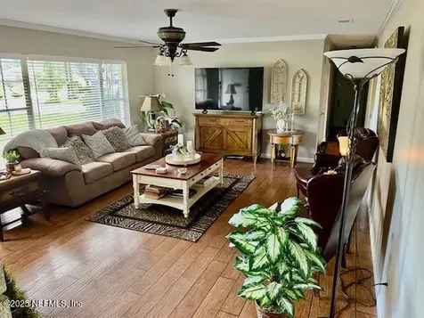 223 Worcester Road Pomona Park FL 32181