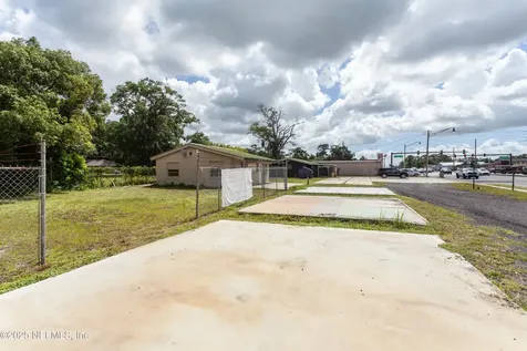 8225 103rd Street Jacksonville FL 32210
