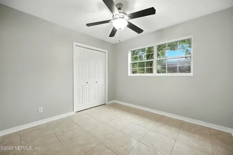 2915 Alonso Road Jacksonville FL 32216