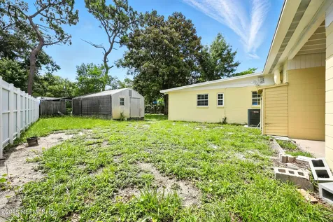 2915 Alonso Road Jacksonville FL 32216