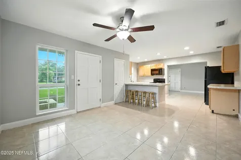 2915 Alonso Road Jacksonville FL 32216