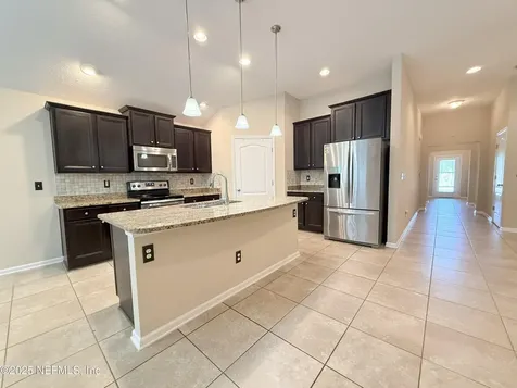 2715 Salt Lake Drive Jacksonville FL 32211