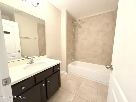 2715 Salt Lake Drive Jacksonville FL 32211