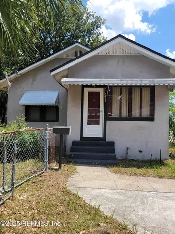225 W 61st Street Jacksonville FL 32208
