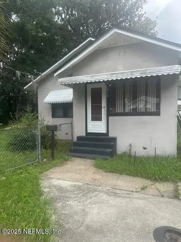 225 W 61st Street Jacksonville FL 32208