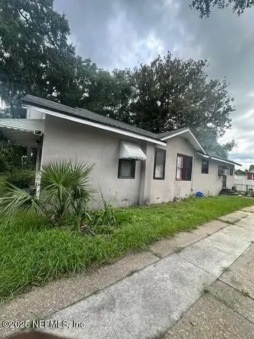 225 W 61st Street Jacksonville FL 32208