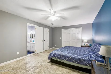 2584 Woolery Drive Jacksonville FL 32211