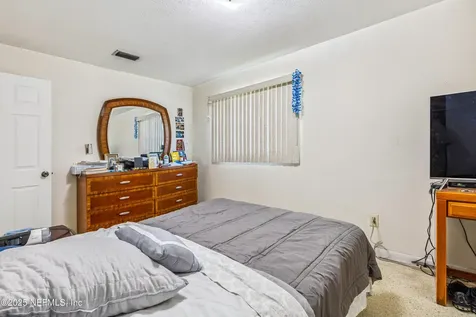 2584 Woolery Drive Jacksonville FL 32211