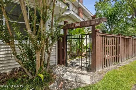 1297 Hollywood Avenue Jacksonville FL 32205