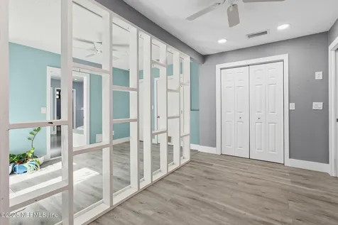 1007 21st Street N Jacksonville Beach FL 32250