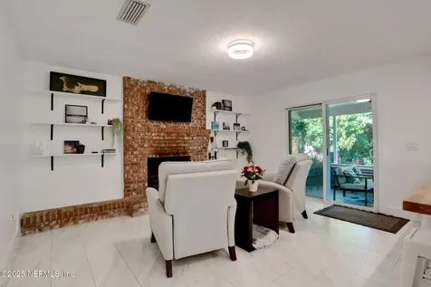10337 Autumn Valley Road Jacksonville FL 32257