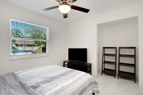 10337 Autumn Valley Road Jacksonville FL 32257