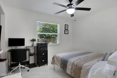 10337 Autumn Valley Road Jacksonville FL 32257