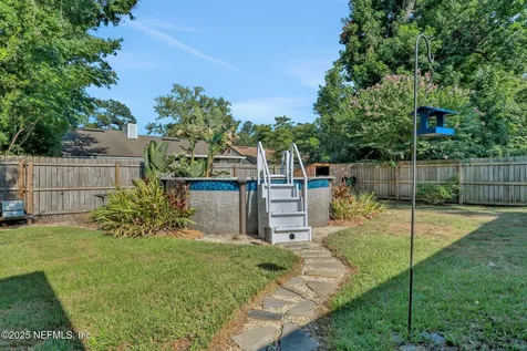 10337 Autumn Valley Road Jacksonville FL 32257