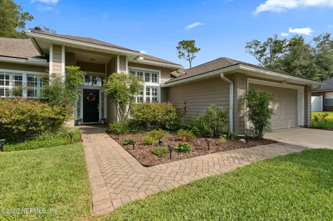 1925 Wages Way Jacksonville FL 32218