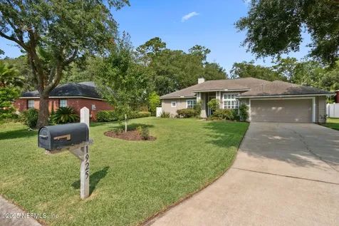 1925 Wages Way Jacksonville FL 32218