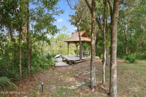1925 Wages Way Jacksonville FL 32218