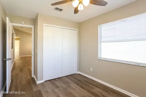 8338 Century Point Drive S Jacksonville FL 32216
