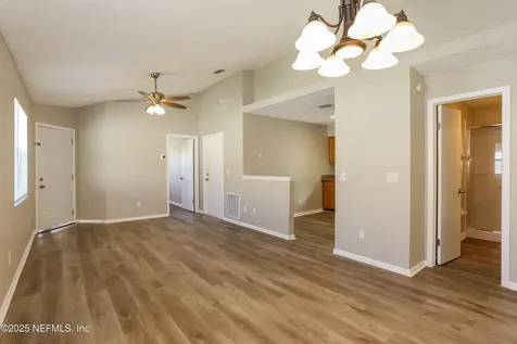 8338 Century Point Drive S Jacksonville FL 32216