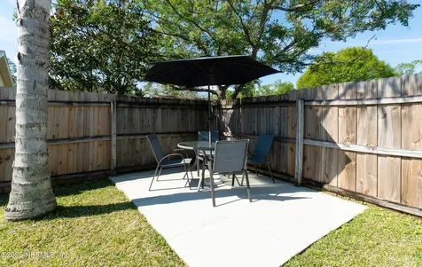 6908 Recreation Trail Jacksonville FL 32244