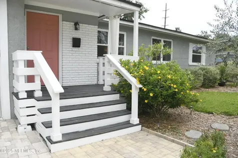 6925 Sans Souci Road Jacksonville FL 32216