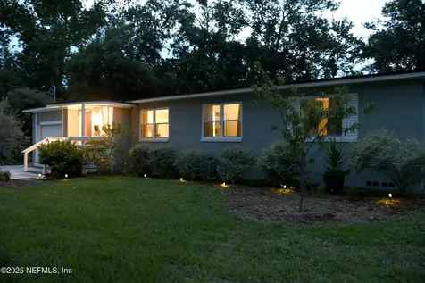 6925 Sans Souci Road Jacksonville FL 32216