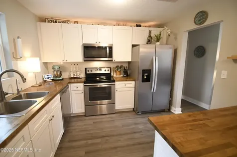 6925 Sans Souci Road Jacksonville FL 32216