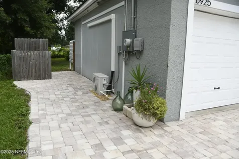 6925 Sans Souci Road Jacksonville FL 32216