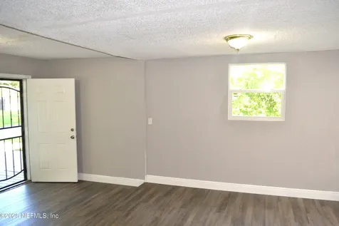 3042 Lucoma Drive Jacksonville FL 32254