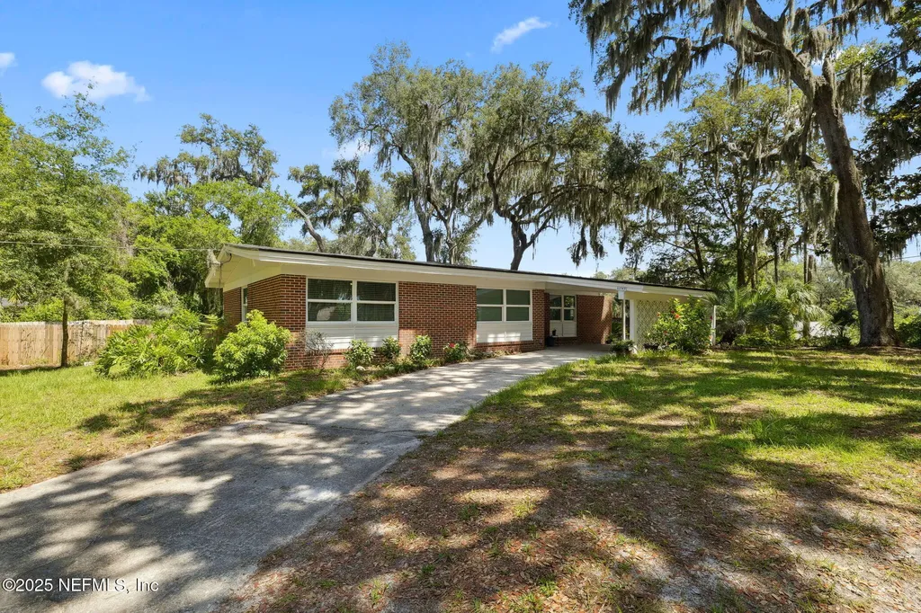 11749 Francis Drake Drive Jacksonville FL 32225