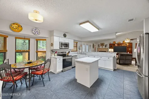 602 Hibernia Oaks Drive Fleming Island FL 32003