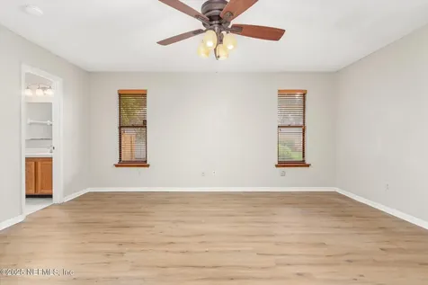 5345 Buggy Whip Drive N Jacksonville FL 32257
